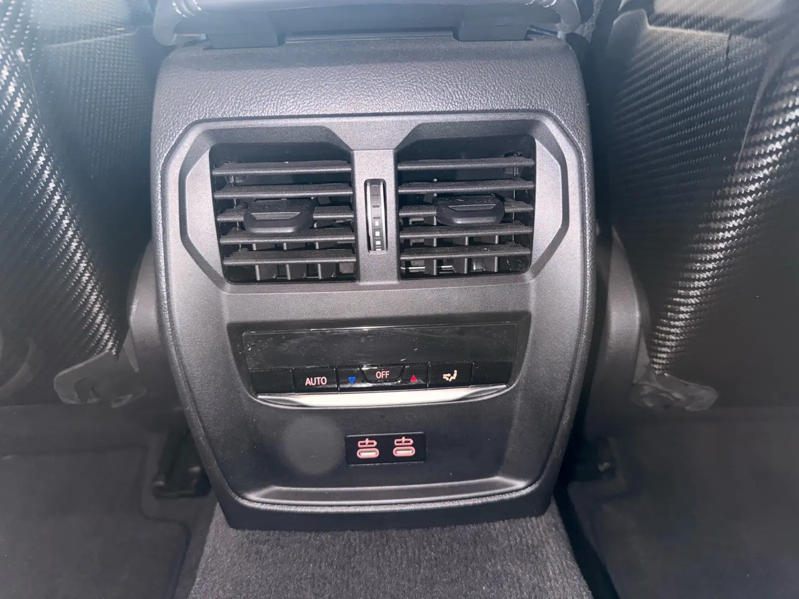 BMW M3 Competition Touring xDrive CARBON H&K – 30