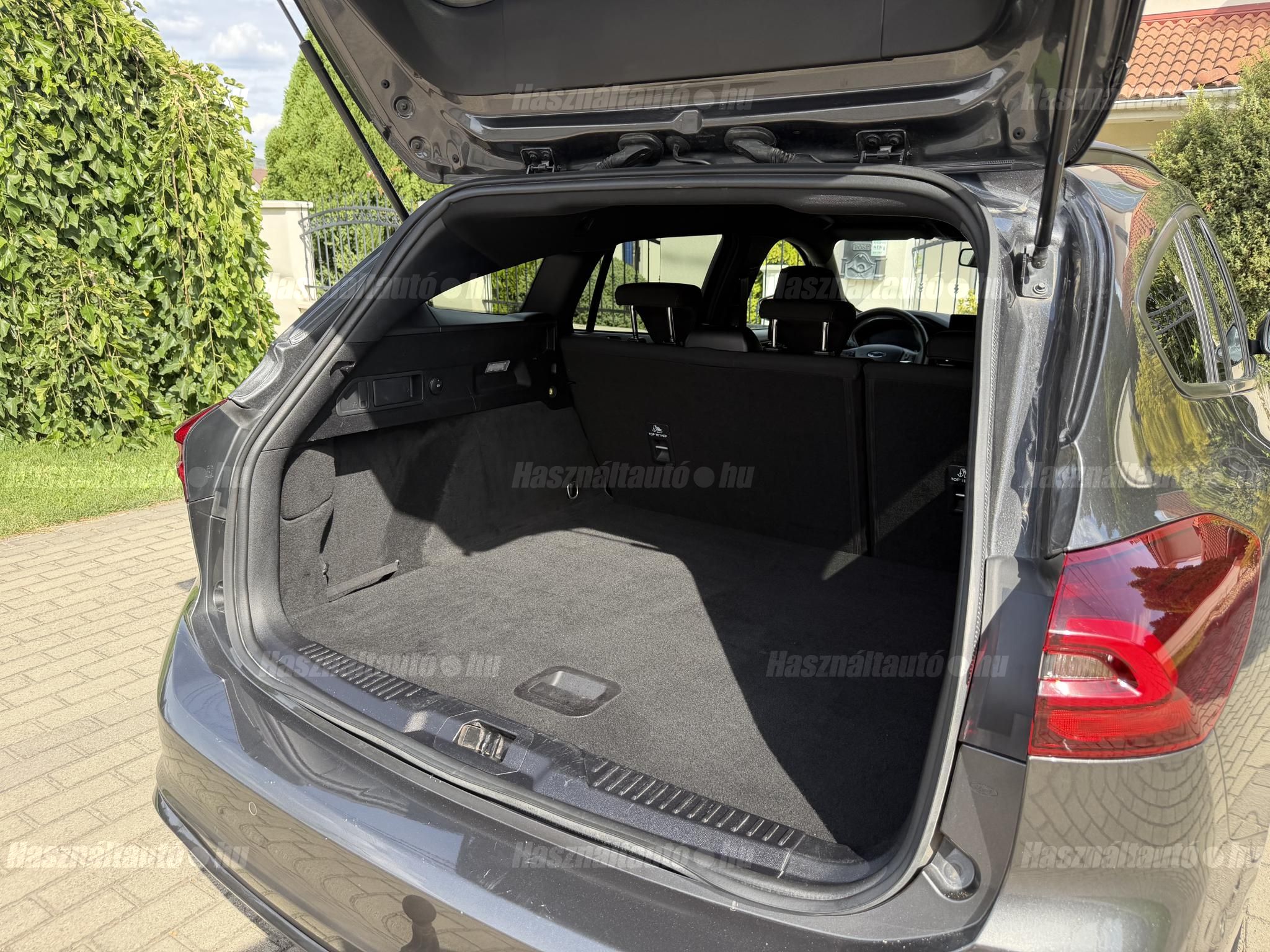 Ford Focus 1.5 EcoBlue ST-Line (Automata) – 2