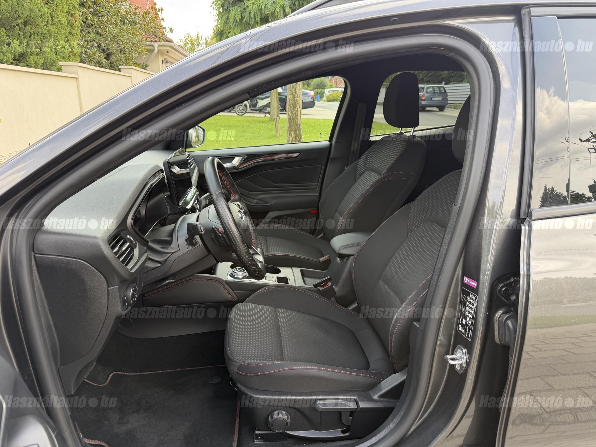 Ford Focus 1.5 EcoBlue ST-Line (Automata) – 10