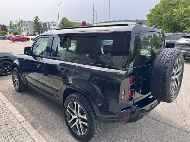 Land Rover 110 P400 X-Dynamic HSE/Black-Tan/Sperrdiff"/20'" – 7