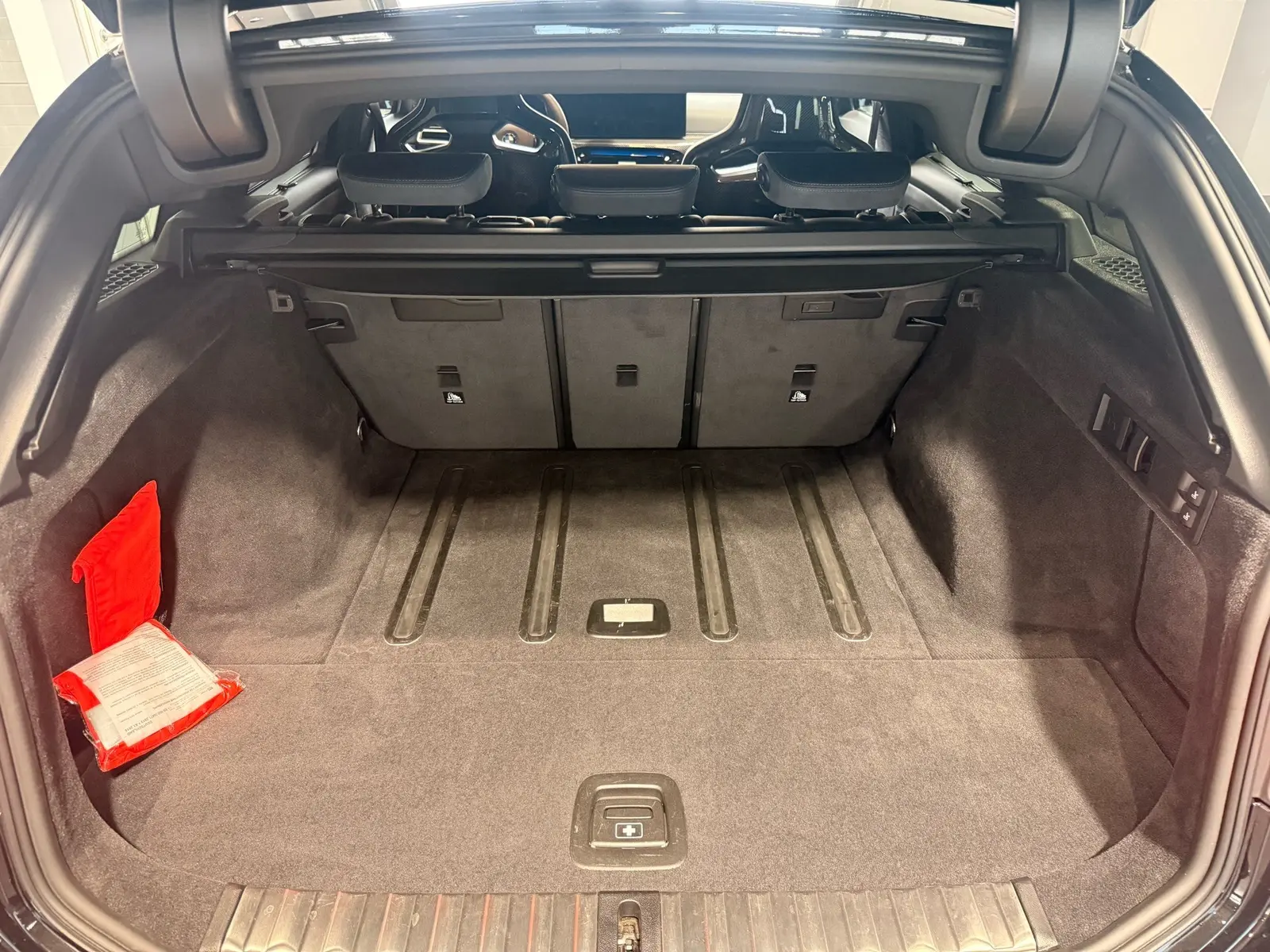 BMW M3 Competition Touring xDrive CARBON H&K – 10