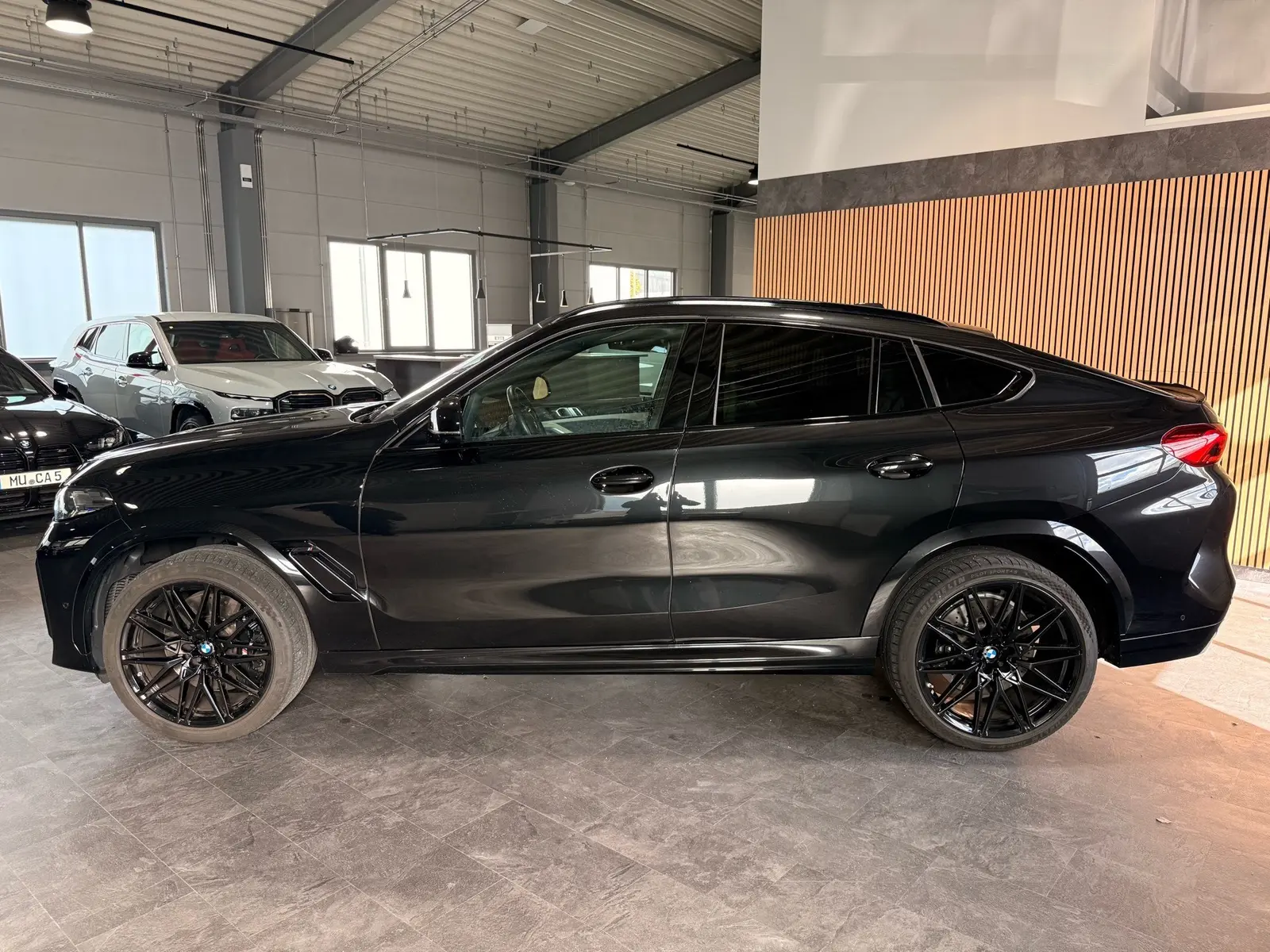 BMW X6 M Competition CARBON H&K "22" – 3