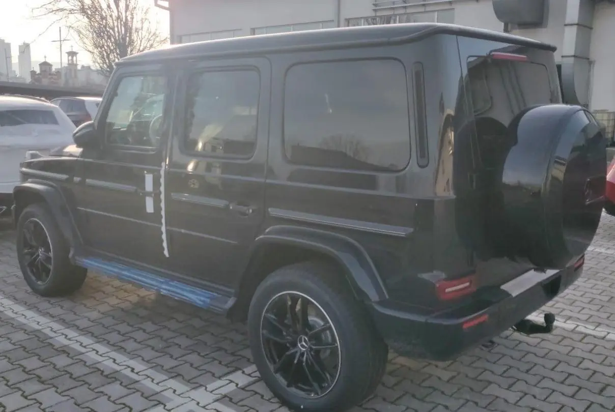 Mercedes-Benz G 450d AMG/MY2027/Black-Beige/Superior/Full-Full – 3