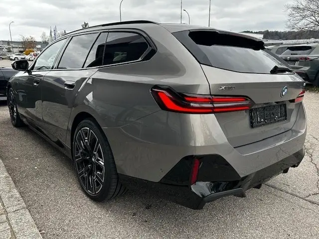 BMW 530e xDrive Touring/Pano/Bower/Assist/*UVP 93k – 8