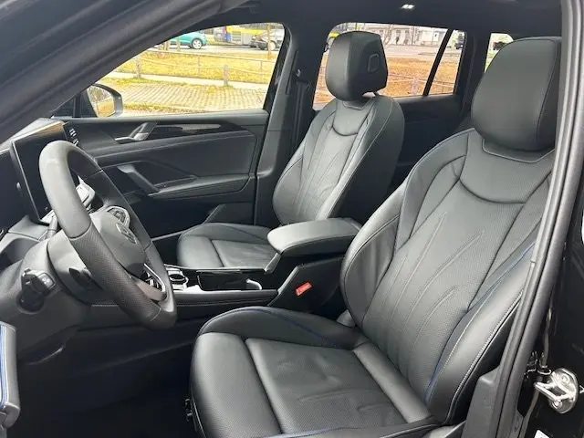 Volkswagen Tiguan 2.0TDI R-Line/Matrix/HUD/Vollausstattung – 14
