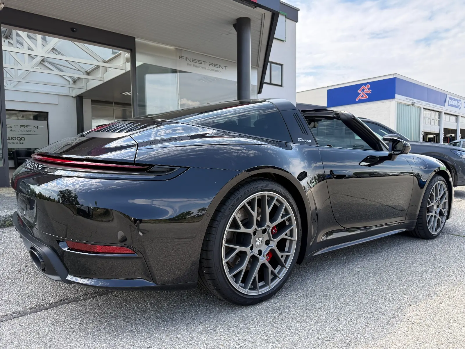 Porsche 992 Targa 4S/480hp/Pacha/Black-Black/*UVP 220k – 3