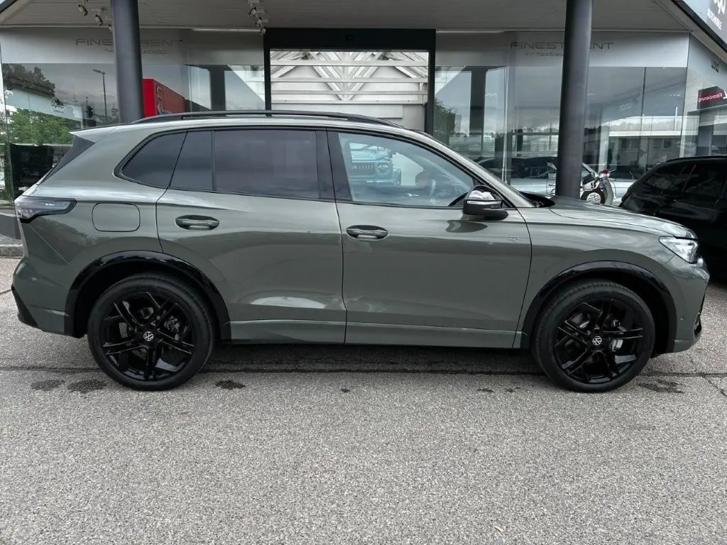 Volkswagen Tiguan 2.0 TDI R-Line/Matrix/AHK/HUD/Pano/Voll!! – 6