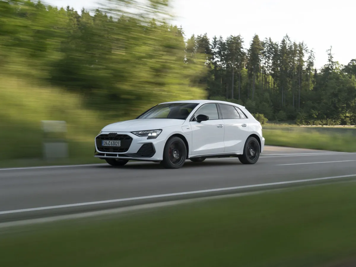 Audi A3 Sportback in Fahrt