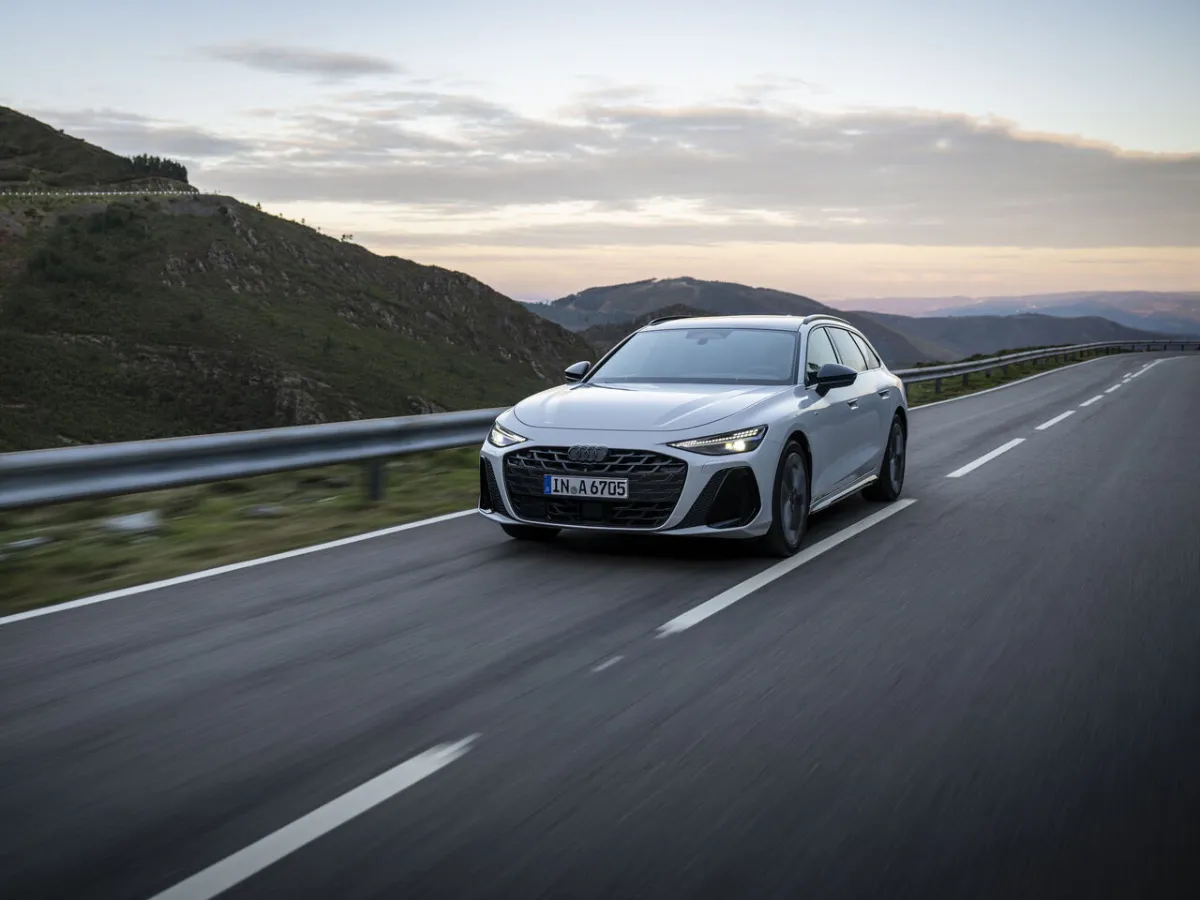 Audi A6 Avant on the move, front view