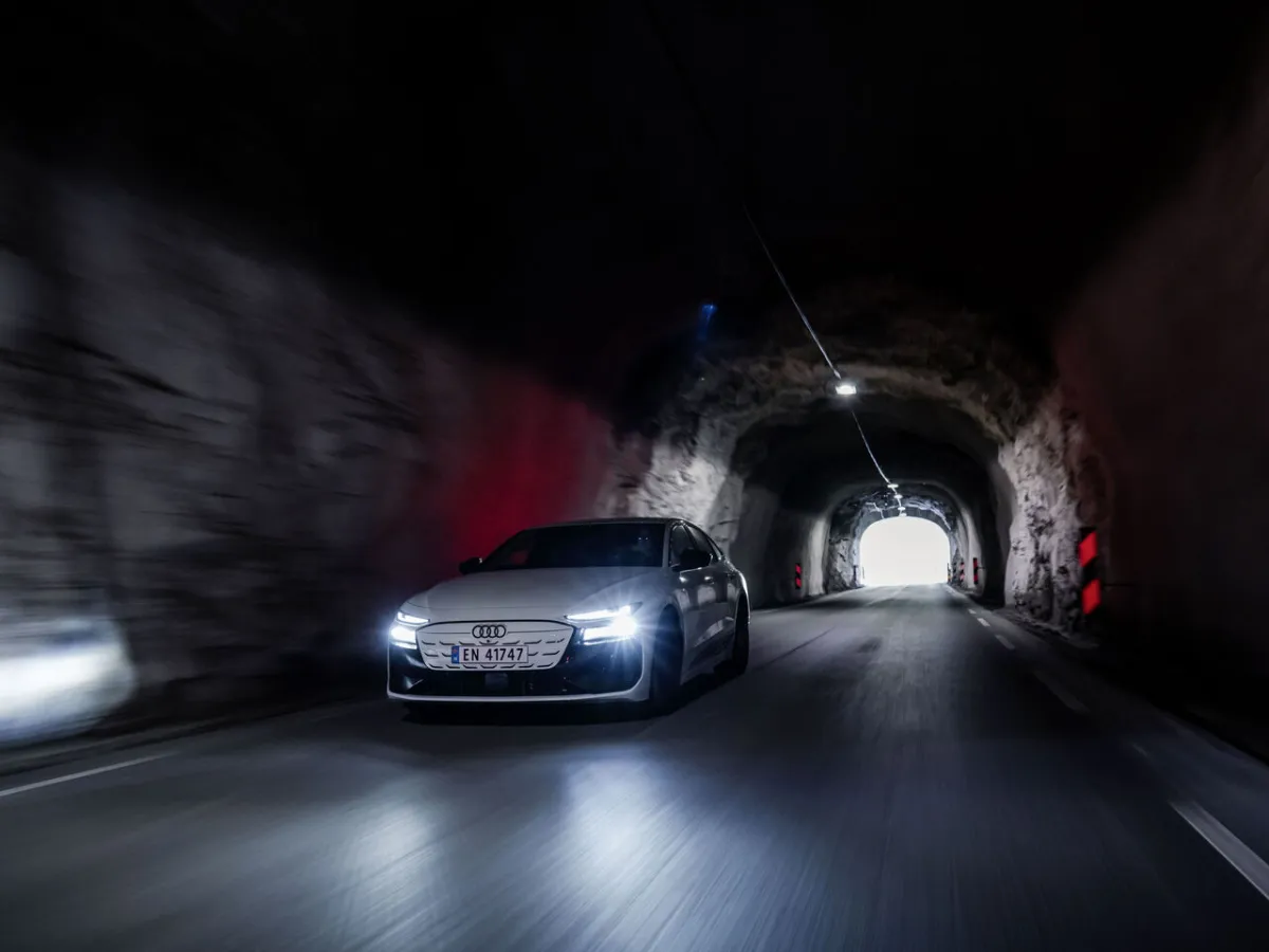 Audi A6 Sportback e-tron in a tunnel