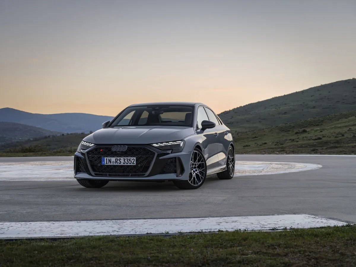 Audi RS 3 Limousine — Neuwagen aus Deutschland