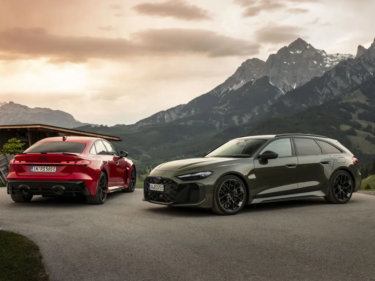 Audi RS 5 Limousine mit RS 5 Avant