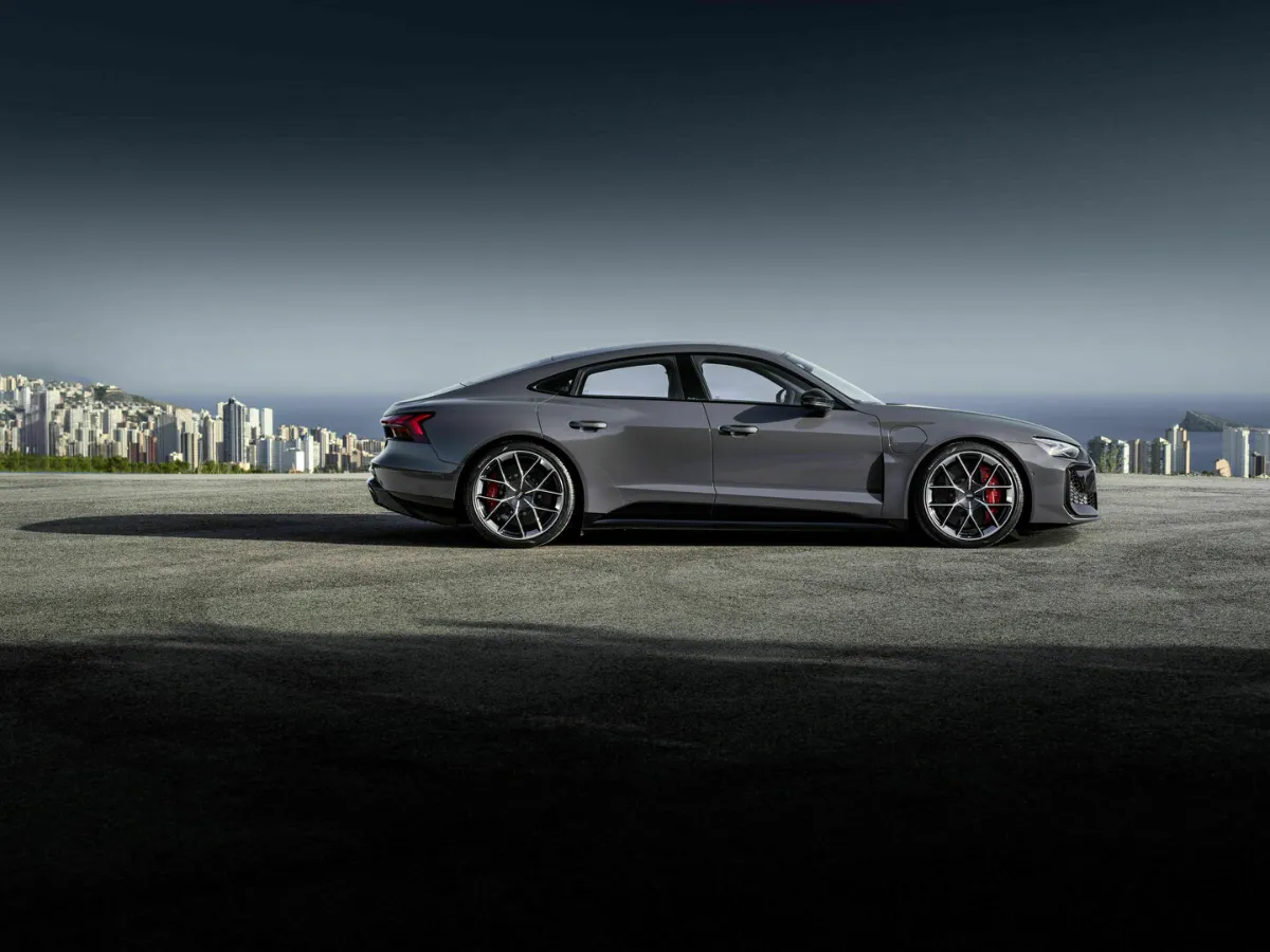 Nové Audi RS e-tron GT — objednávka na mieru z Nemecka