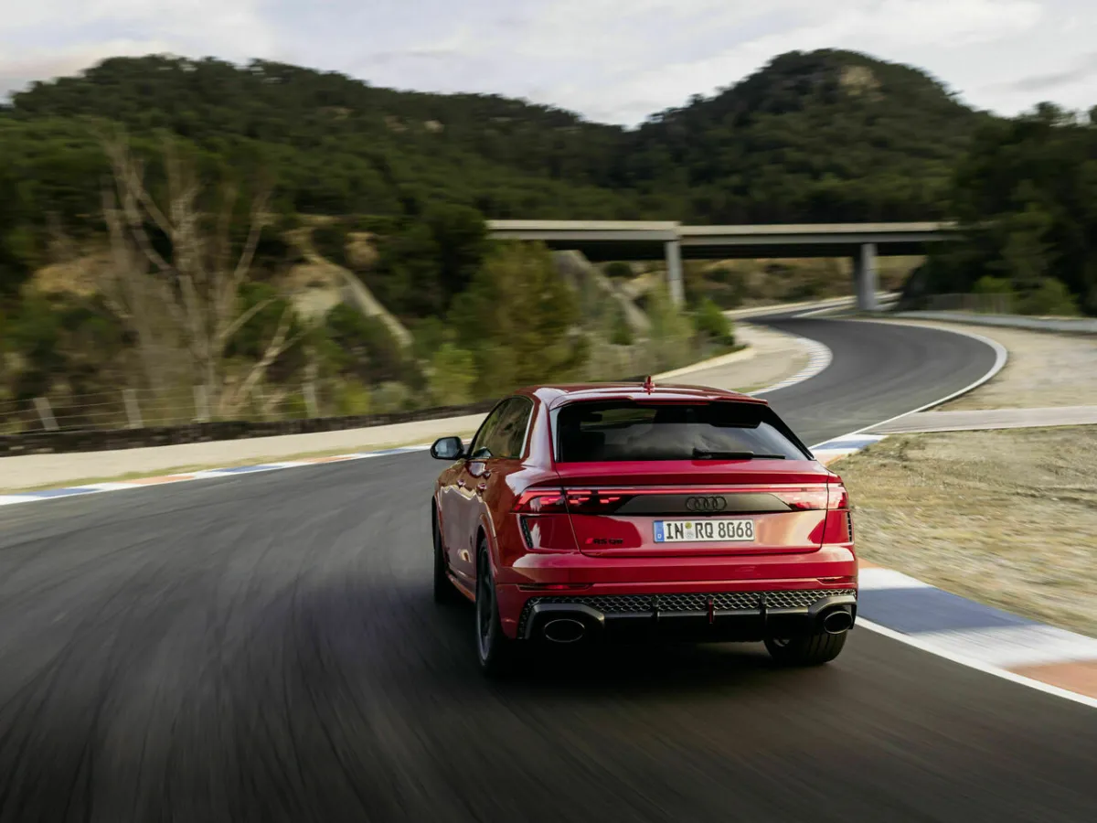 Audi RS Q8 performance on a mountain pass