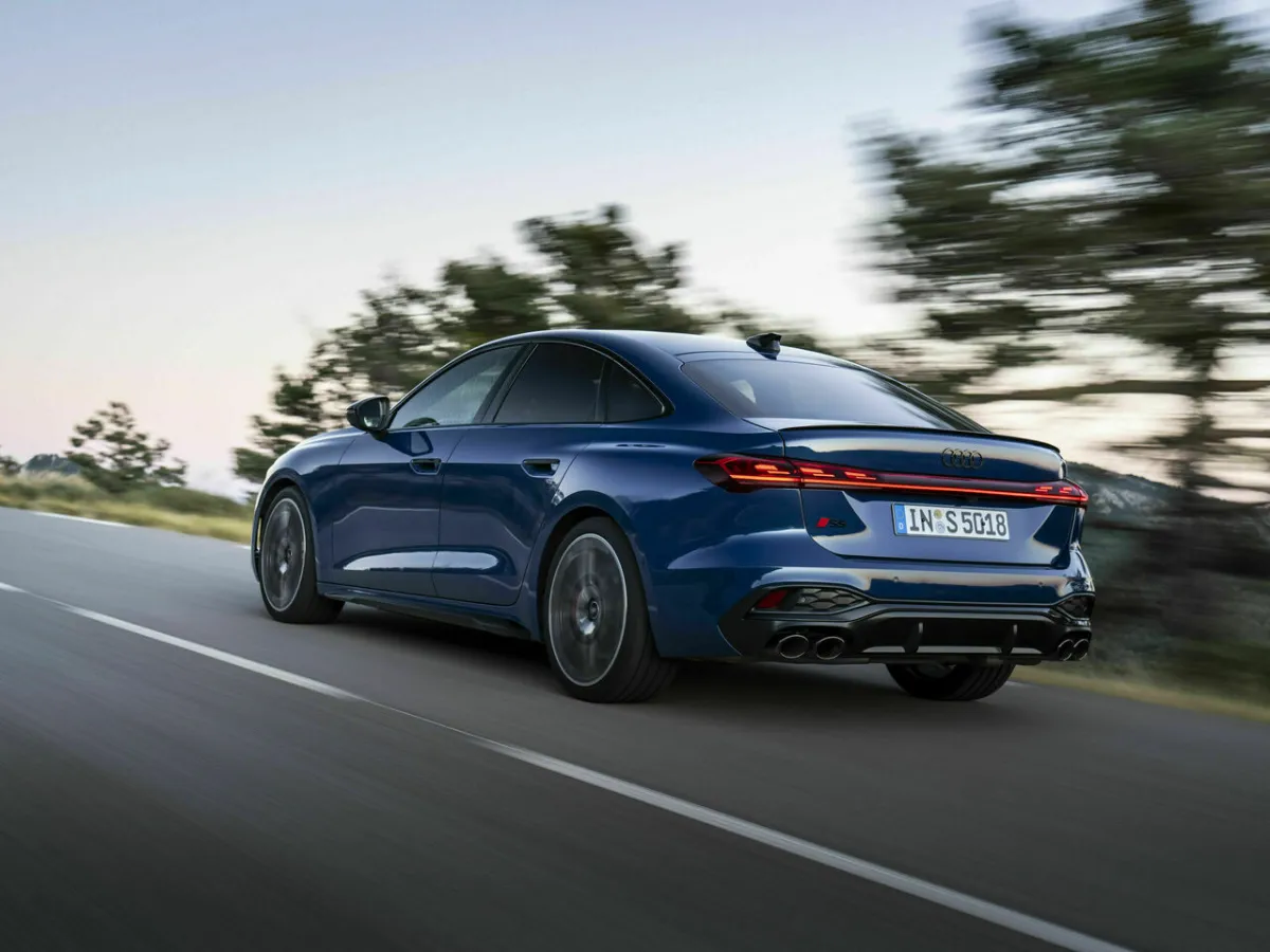 Prenájom Audi S5 Sedan TFSI quattro S tronic