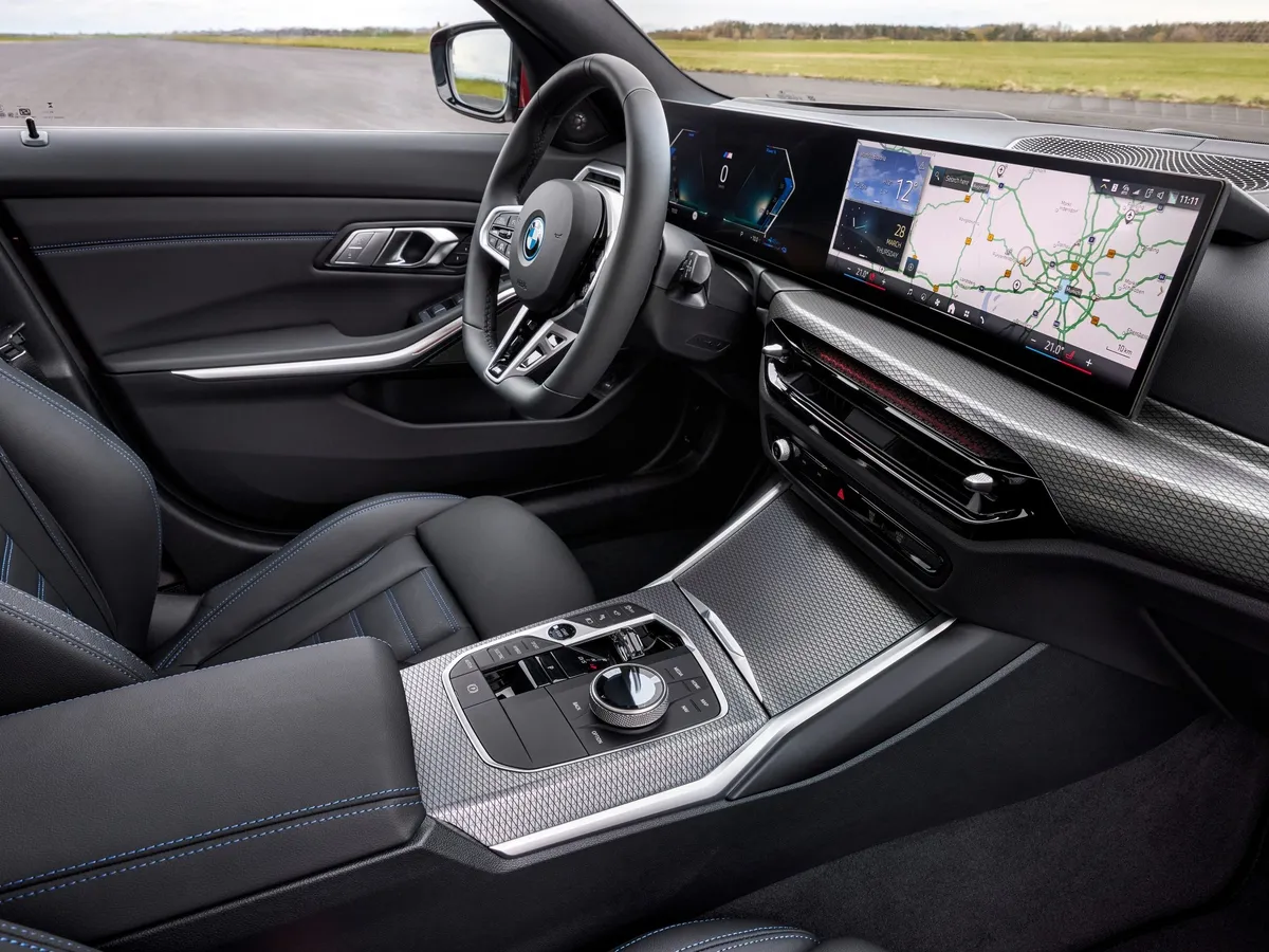 BMW 3-as Touring belső tér