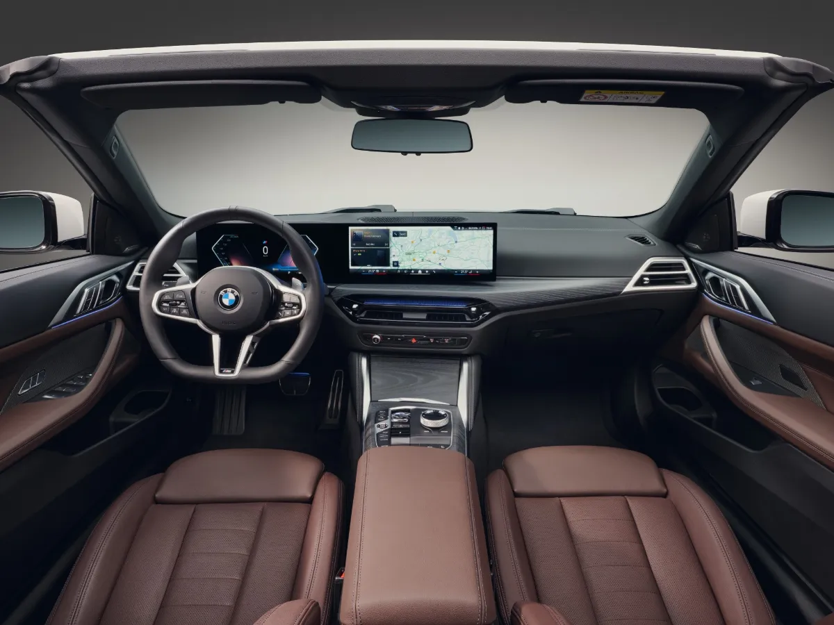 Interiér BMW radu 4 Cabrio