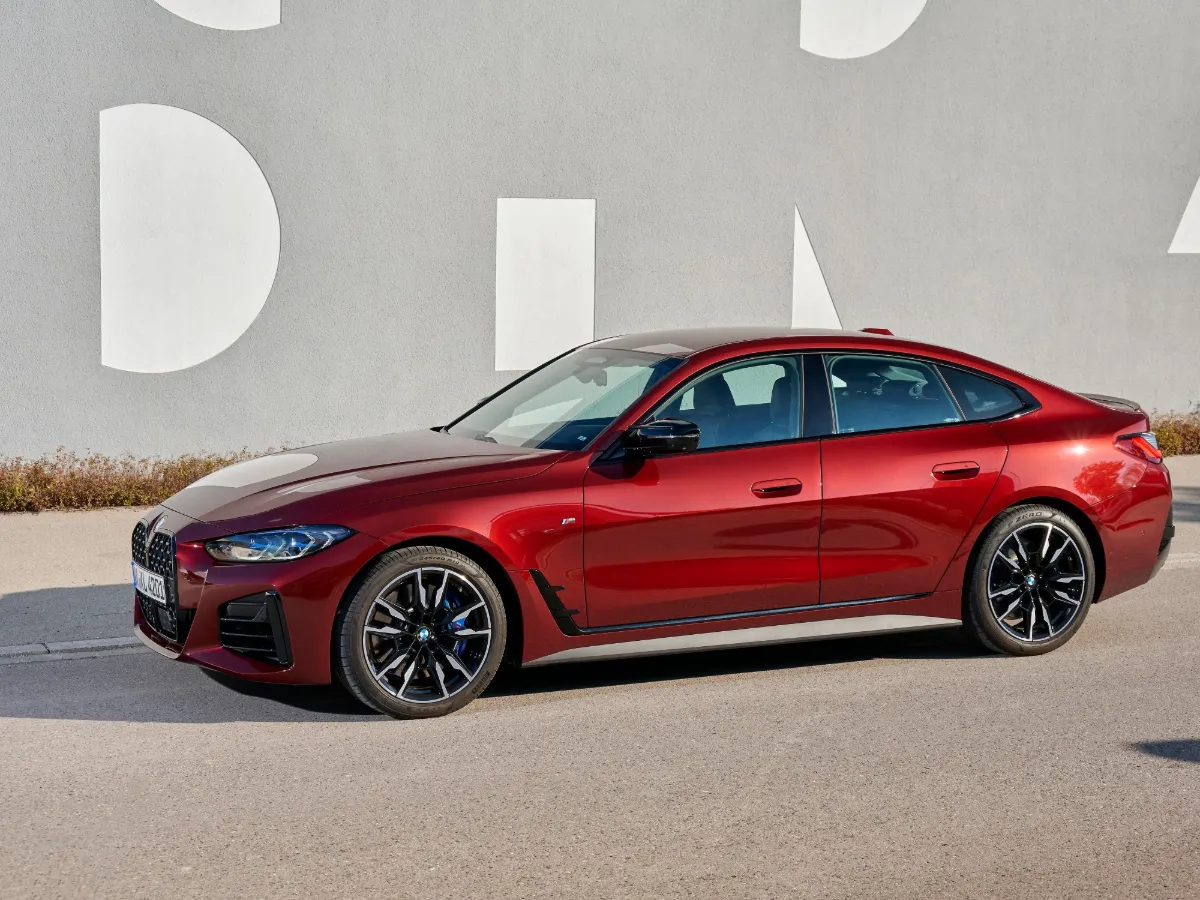 BMW 4er Gran Coupé Seitenansicht, Studio
