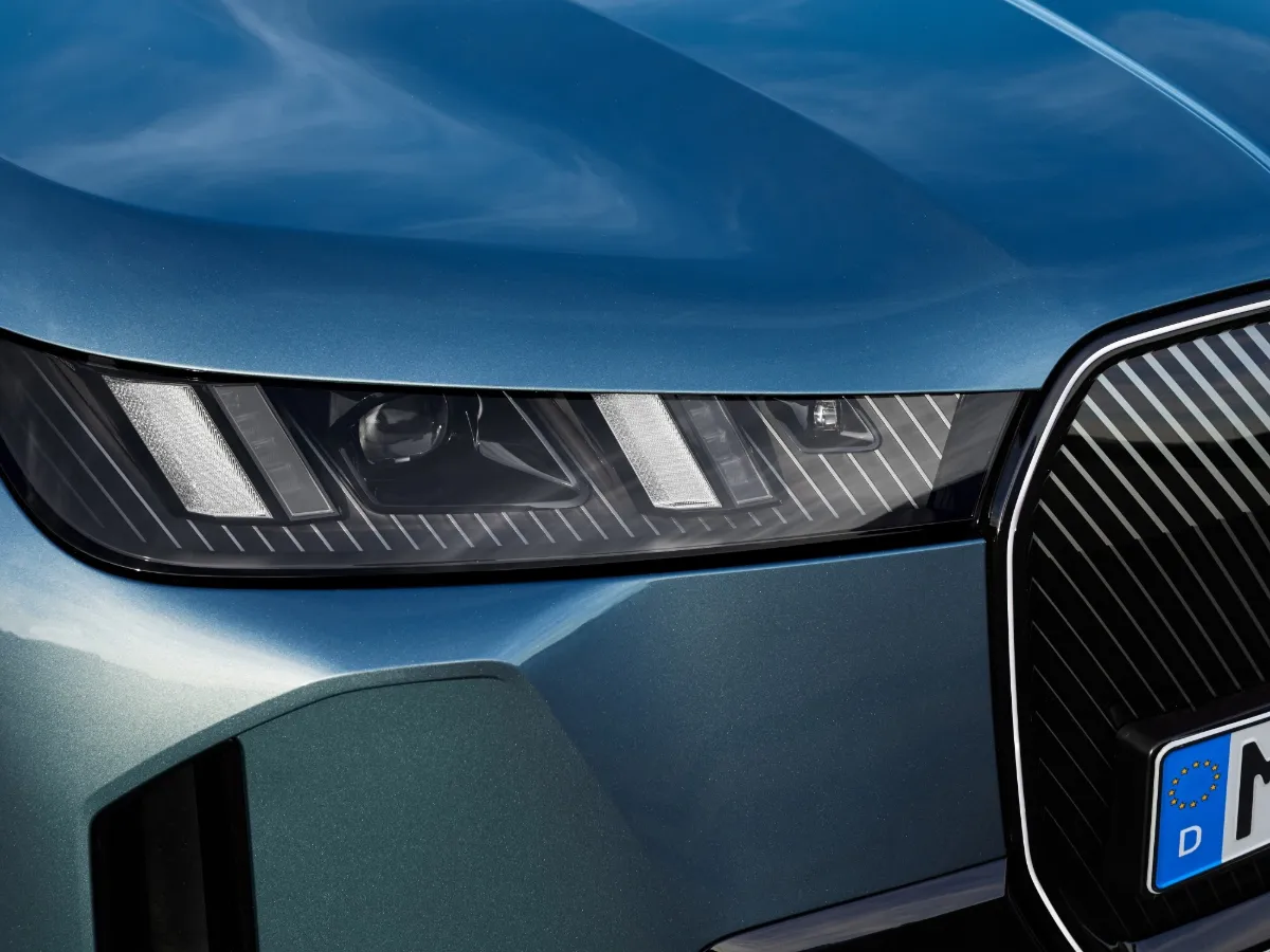 Vonkajší dizajn BMW iX