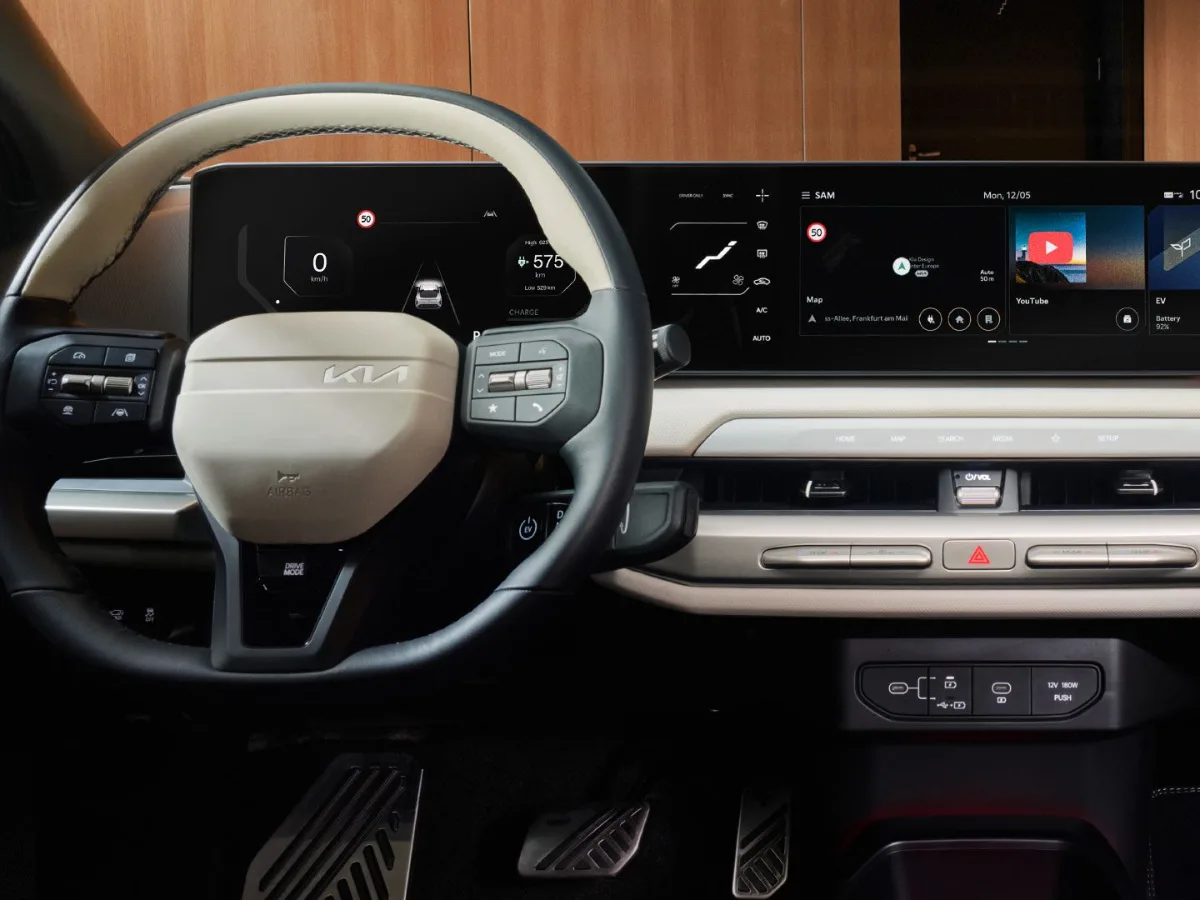 Kia EV4 Lenkrad und Display