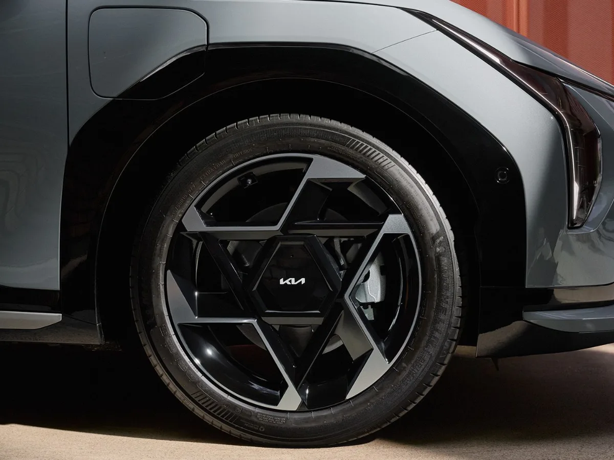 Kia EV4 Felge