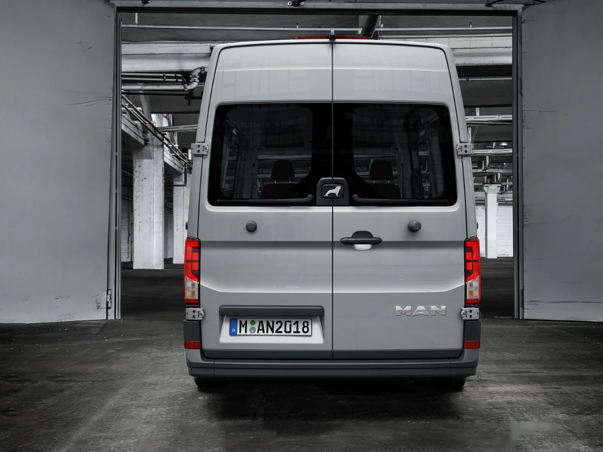 MAN TGE Kombi nagy hátsó ajtók