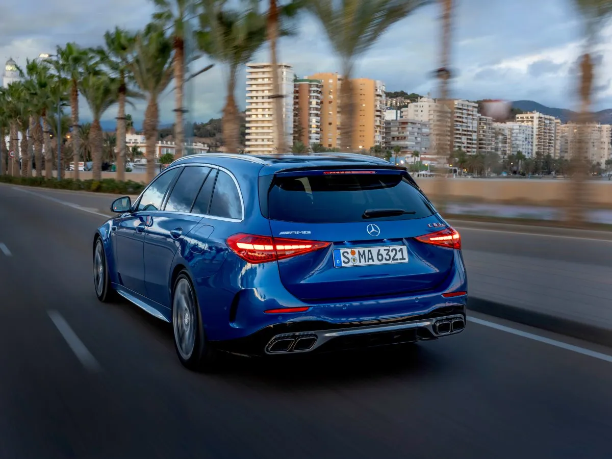 Neues Mercedes-AMG C-Klasse T-Modell — individuelle Bestellung aus Deutschland