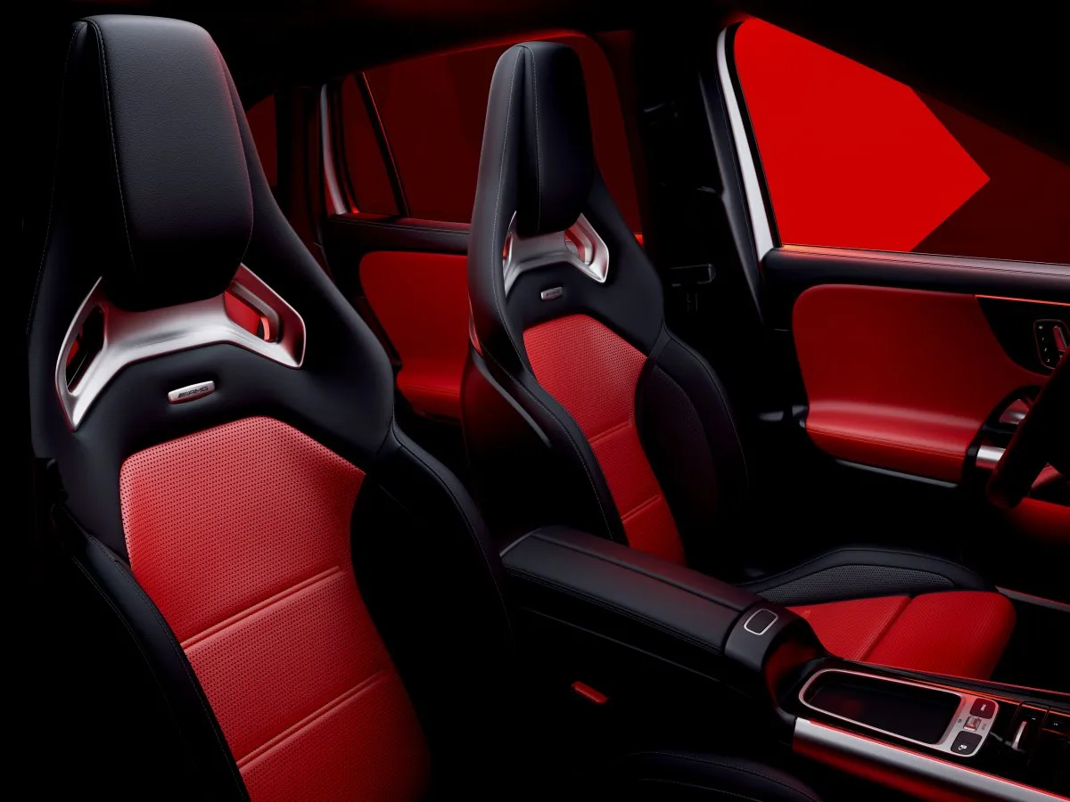 Mercedes-AMG GLA AMG sports seats