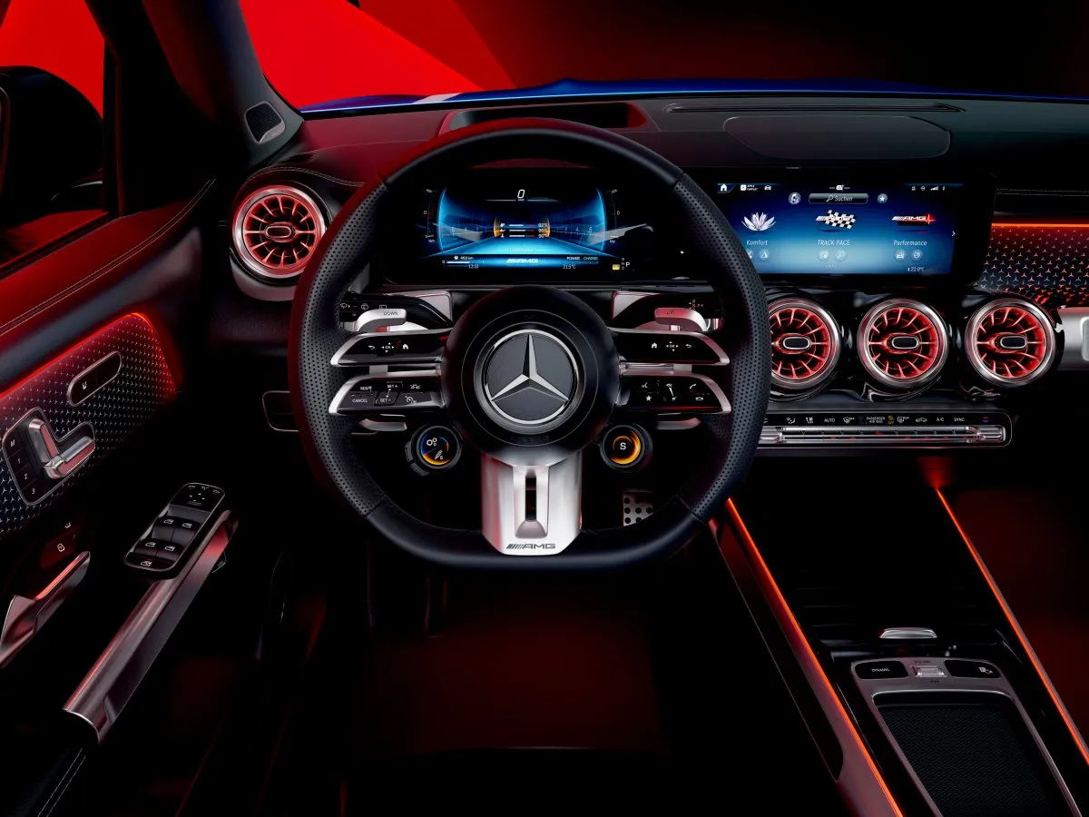 Mercedes-AMG GLB — interiér