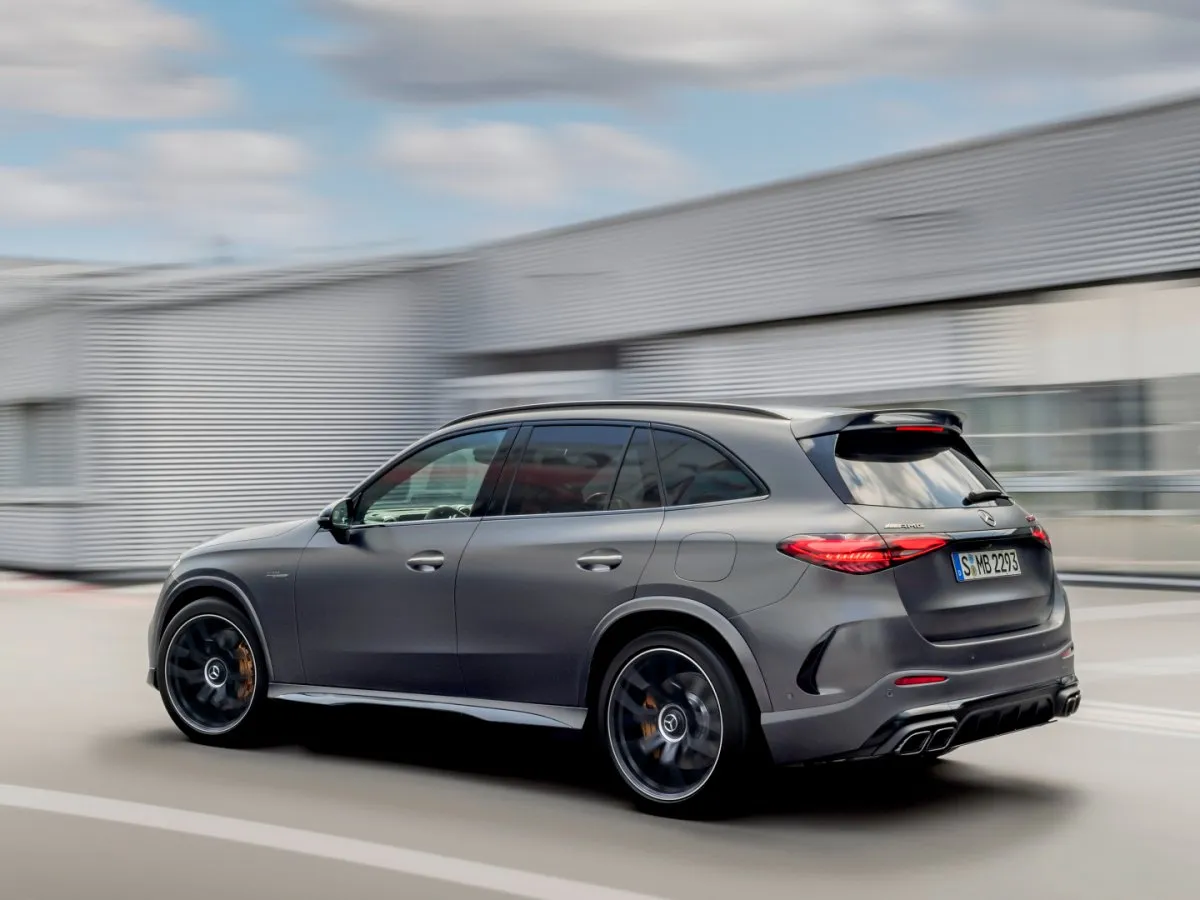 Mercedes-AMG GLC oldalnézet