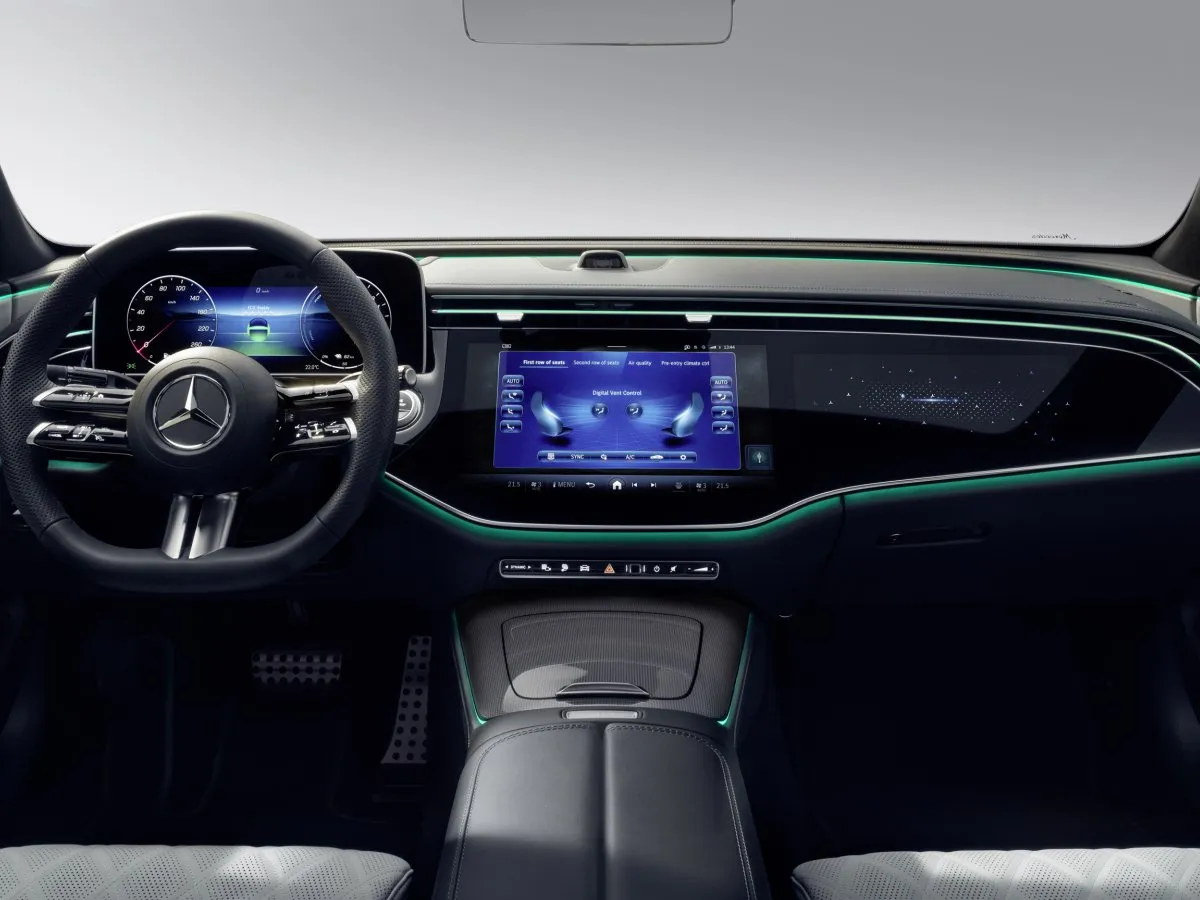 Mercedes-Benz E-Klasse Innenraum