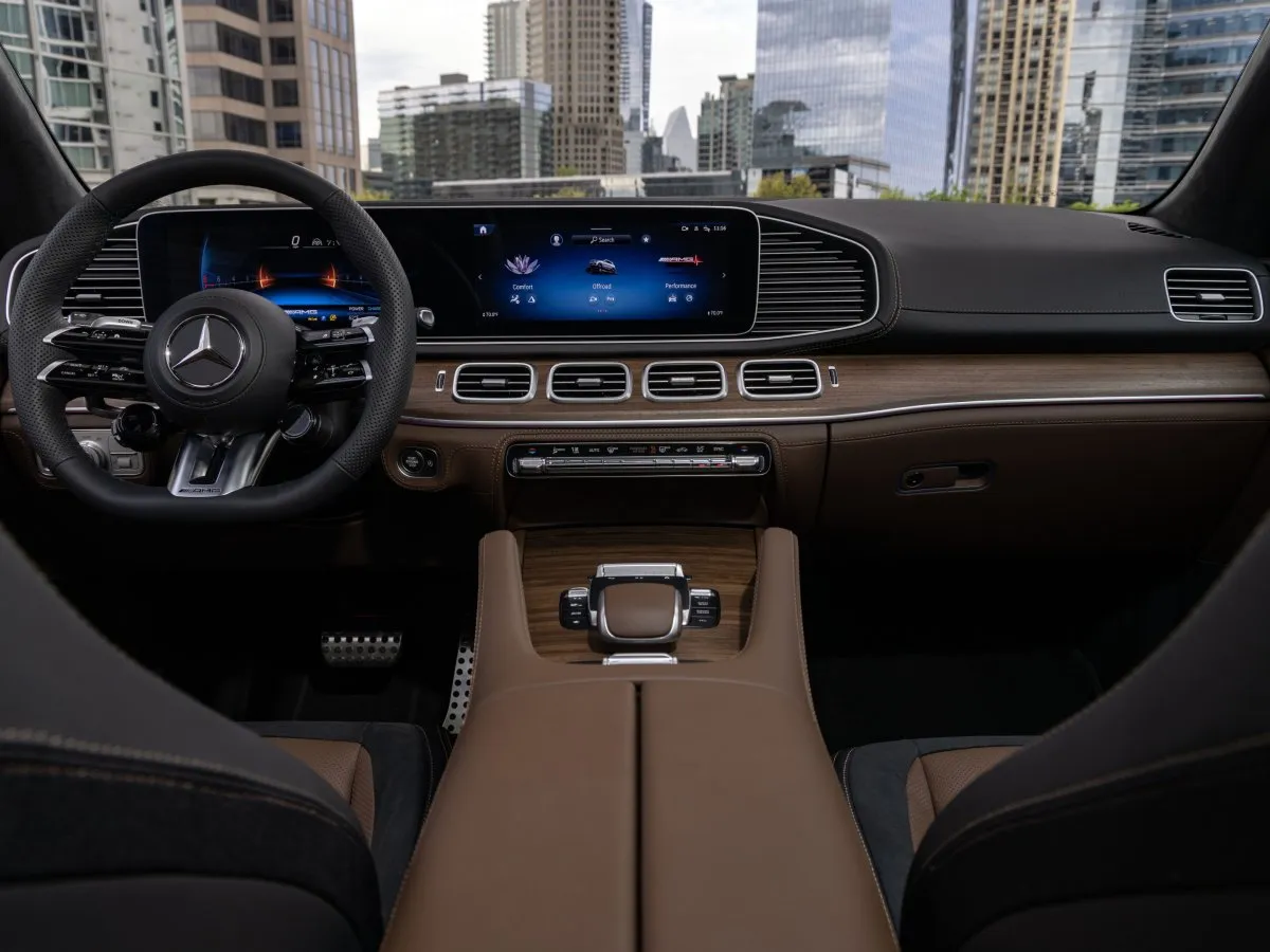 Mercedes-Benz GLE Coupé Cockpit-Detail