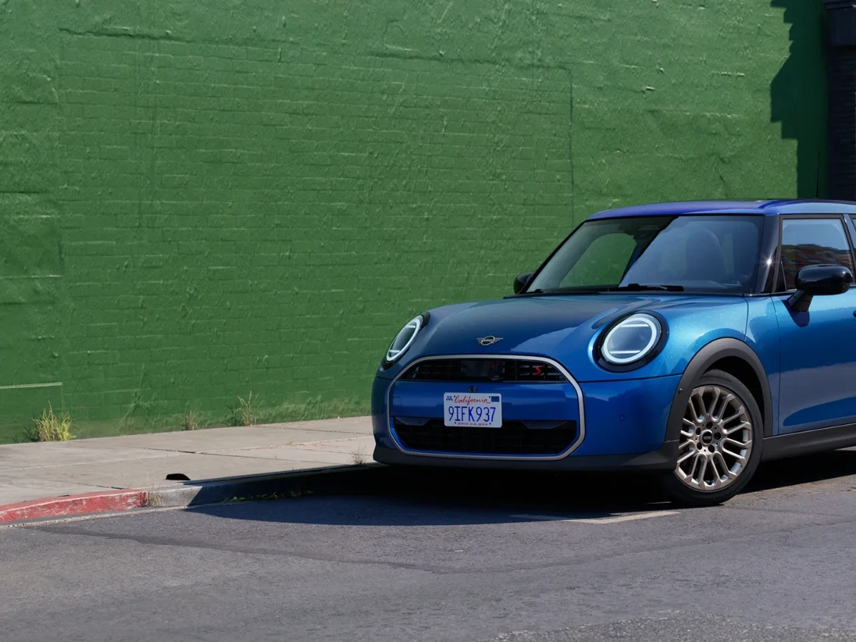 Neuer MINI Cooper 5-Türer — individuelle Bestellung aus Deutschland