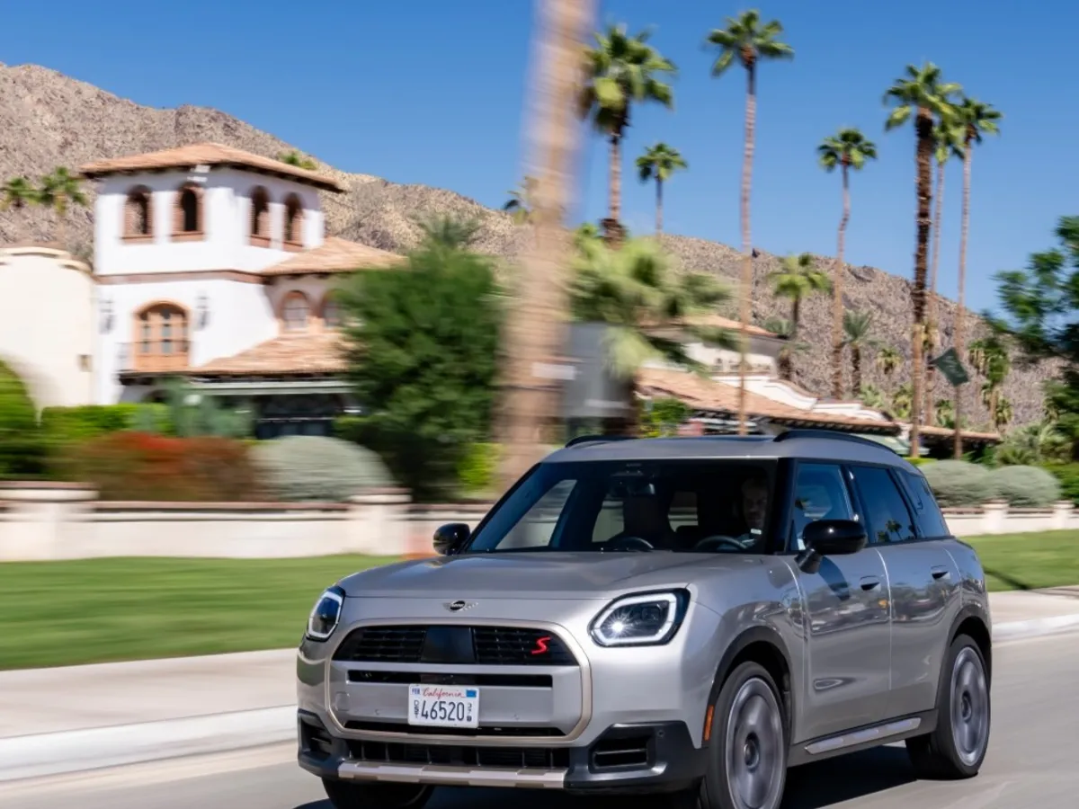 Neuer MINI Countryman — individuelle Bestellung aus Deutschland