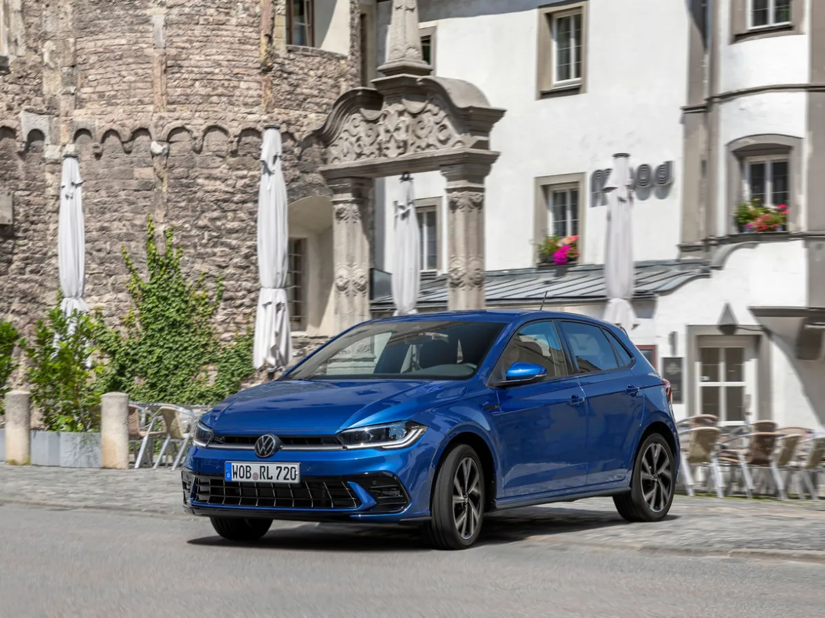 Volkswagen Polo in der Altstadt