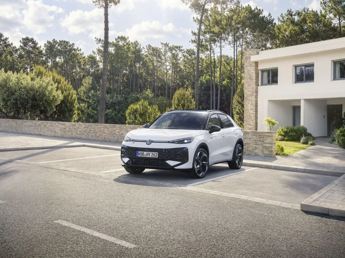 Volkswagen T-Roc 1,5 eTSI OPF DSG Style mieten