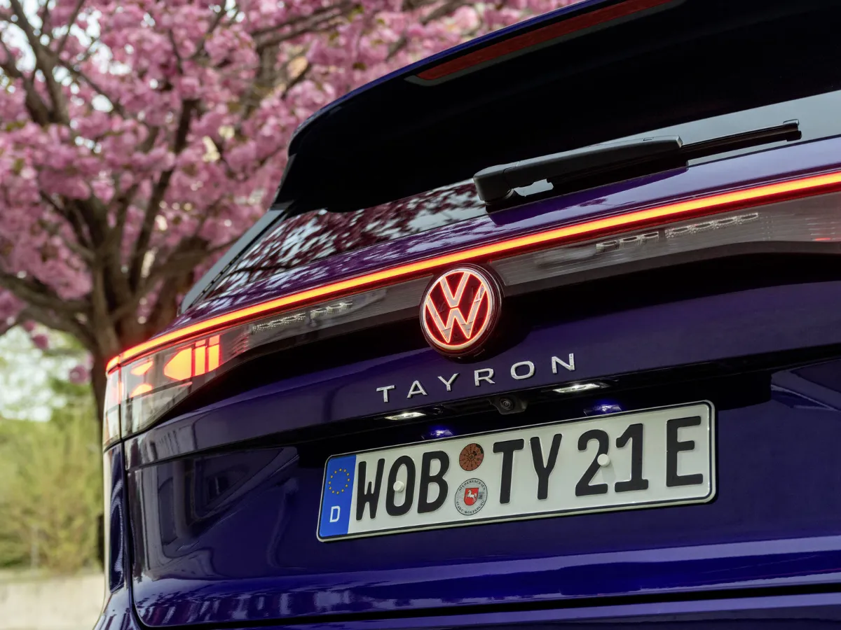 Volkswagen Tayron 1,5 eTSI OPF DSG Life rental