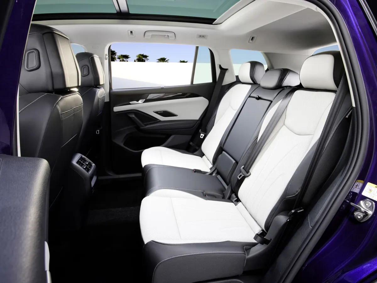 Volkswagen Tayron interior, dashboard