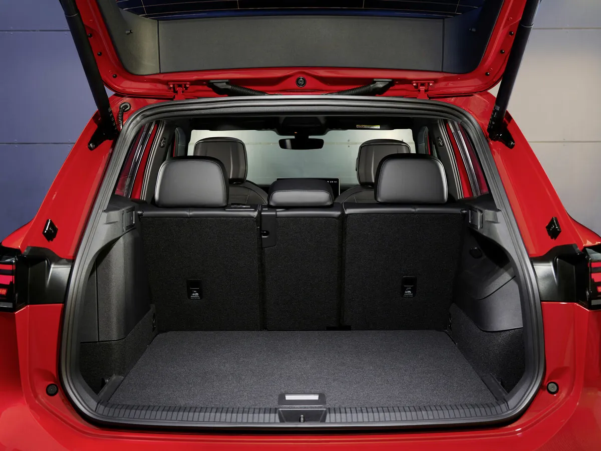 Volkswagen Tiguan interior