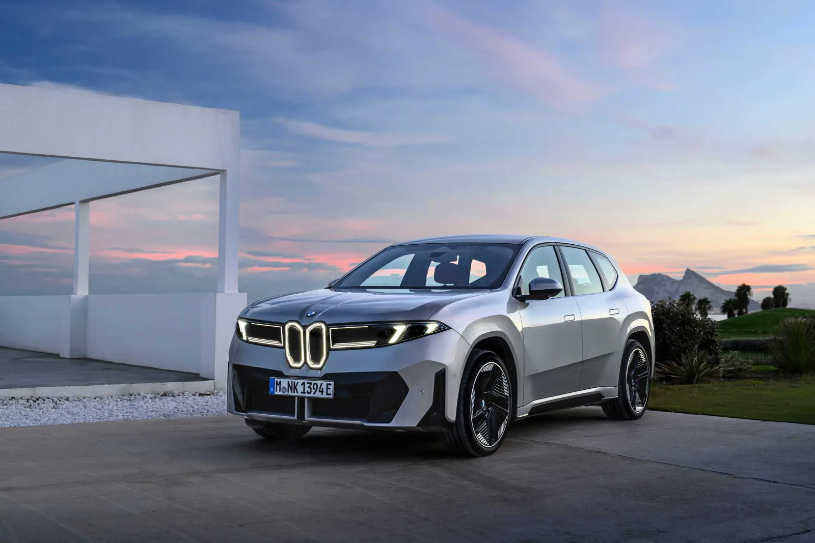 BMW iX3 50 xDrive – Frontansicht