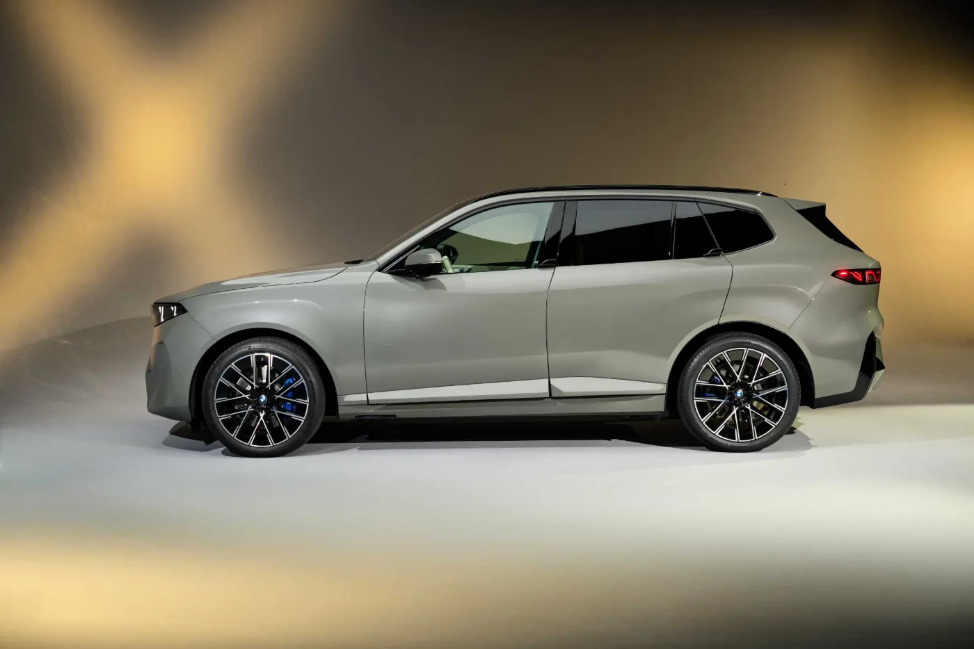 BMW X5 Studiofoto – Seitenansicht